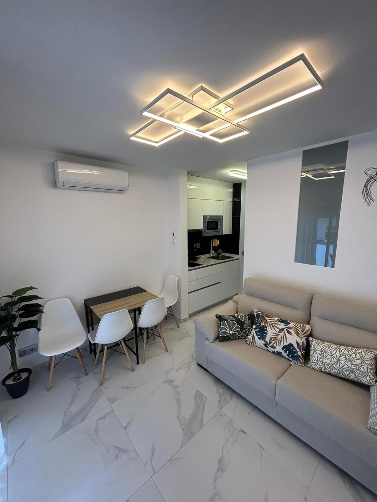 Apartamentos Cala Crancs Salou Zewnętrze zdjęcie